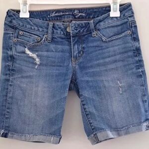 American Eagle Outfitters Jean  Shorts size 2